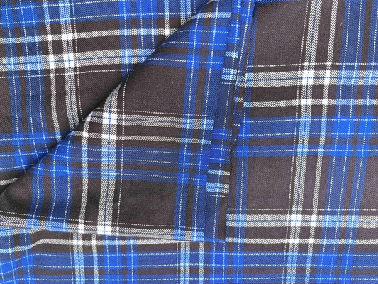 255GSM Direct Sale Anti Wrinkle Plaid Shirt Fabric Durable Easy Care for Business Casual Wear