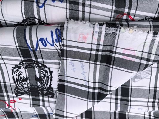 Good Quality Plaid Fabric High-Quality Printing for Statement Spring Apparel